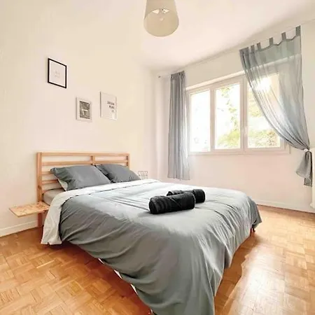 Le Yannick : Wifi/tramway/lumineux/calme Apartment